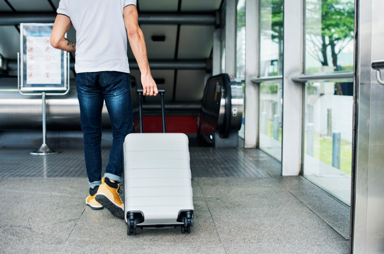 How To Find The Best Aluminum Frame Luggage Manufacturer In China?